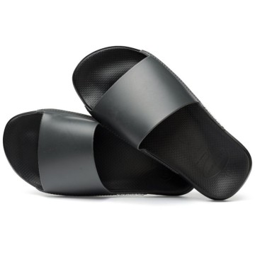 SLIDE CLASSIC BLACK