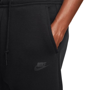 ENSEMBLE NIKE TECH NOIR
