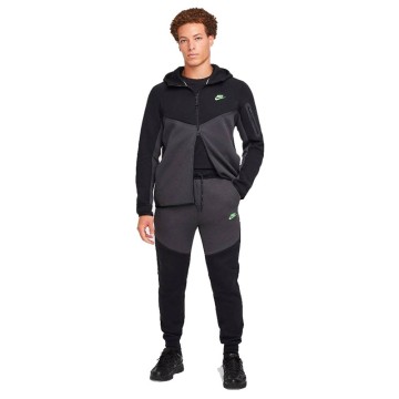 ENSEMBLE NIKE TECH GRIS NOIR