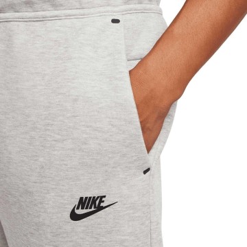 ENSEMBLE NIKE TECH GRIS
