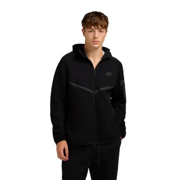 ENSEMBLE NIKE TECH NOIR