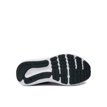 UA W CHARGED SURGE 4